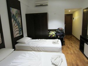 Room & Suite