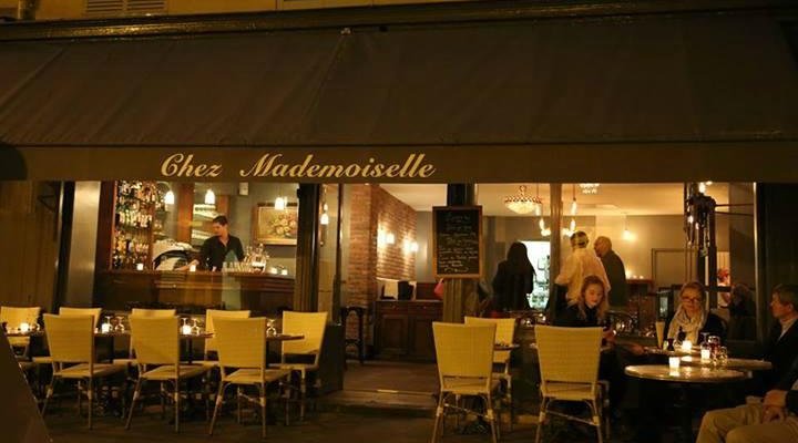 Chez Mademoiselle