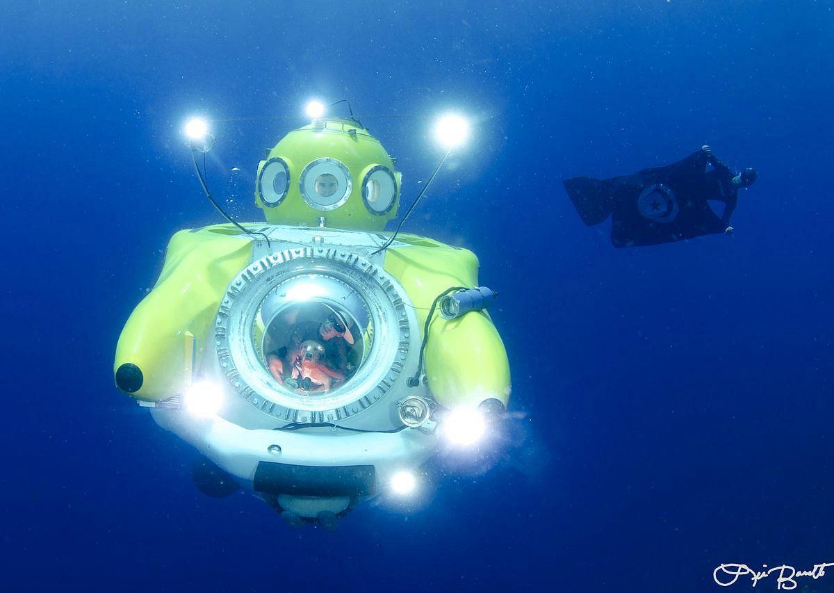 A Submarine or a Space Suit: Which Is Better for an Otherworldly Trip?