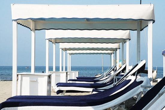 Bagno Sirena del Sud (Marina di Pietrasanta) - All You Need to Know ...