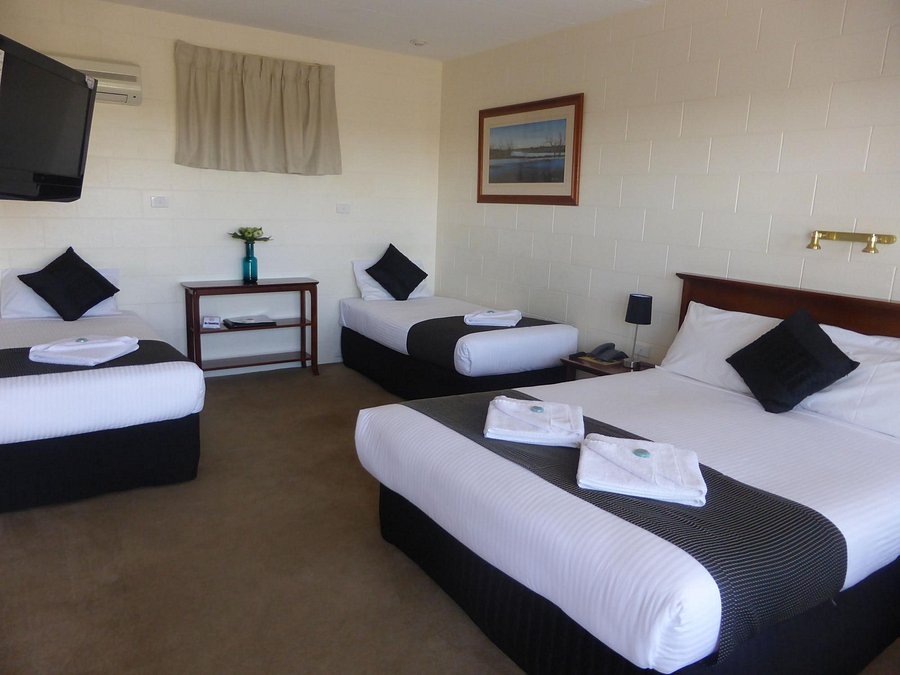 Hilltop Motel Au 83 2021 Prices Reviews Broken Hill Photos Of Hotel Tripadvisor