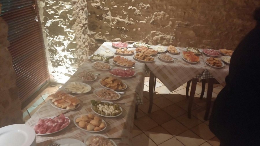 Tanti ottimi antipasti