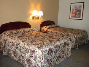 CREST COUNTRY INN - Updated 2024 Prices & Motel Reviews (Williamsburg ...