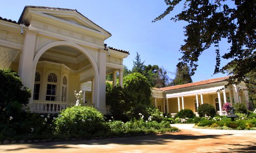 Casona / Antigua Residencia Don Melchor