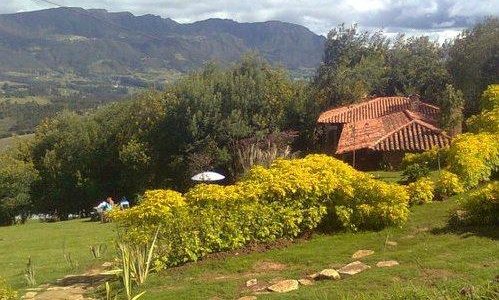 Restaurante y cabañas