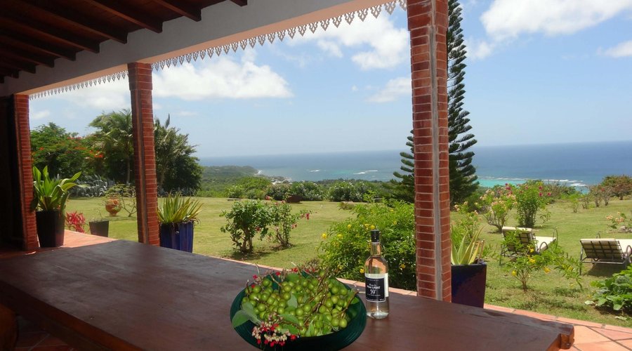 outside dinner table of the villa