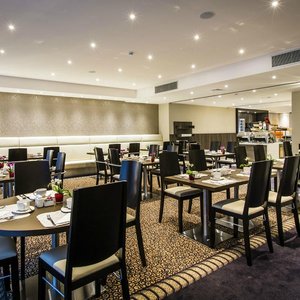 Hotel Mercure Brussels Centre Midi, hotel in Brussels