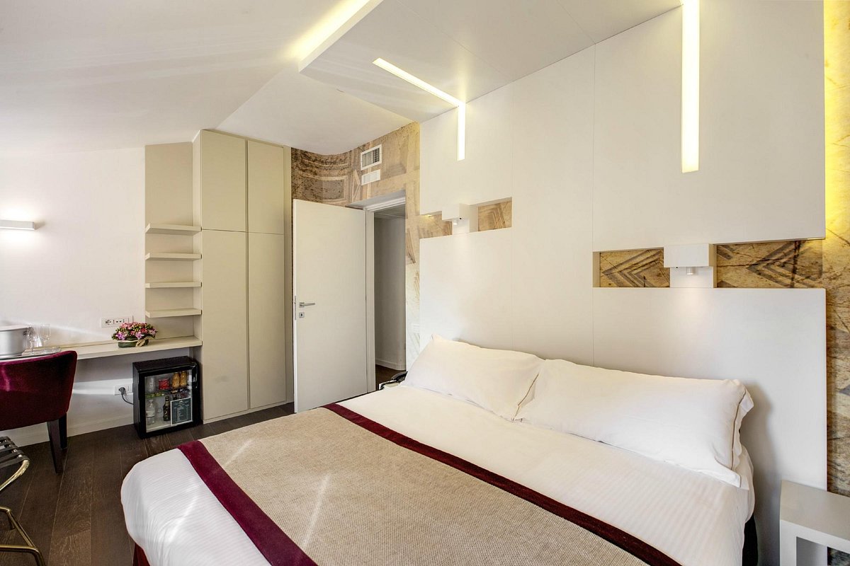 Hotel Abruzzi Rooms: Pictures & Reviews - Tripadvisor