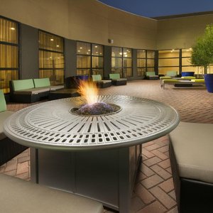 Hilton Garden Inn College Station Hotel Patio