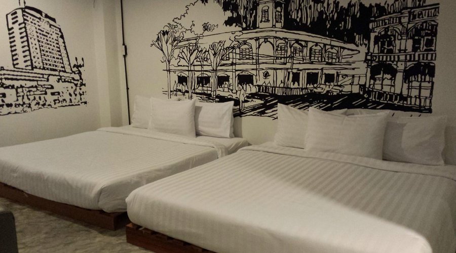 Twin king bed size
