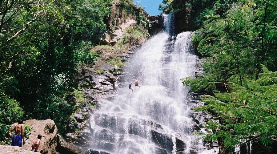 Cachoeira da Gomeira - Passa Quatro - MG Brasil