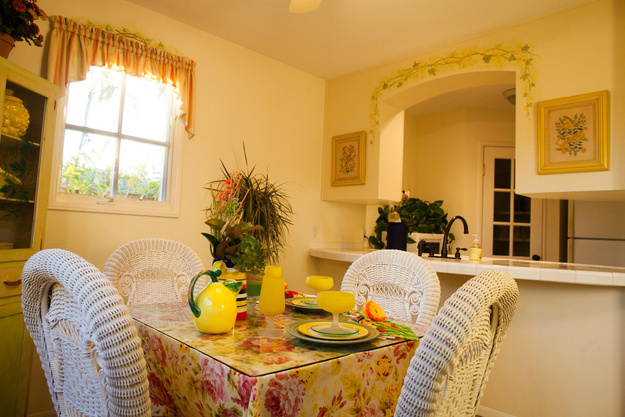 GARDEN COTTAGE AT THE GREEN B&B - Prices & Reviews (San Clemente, CA)