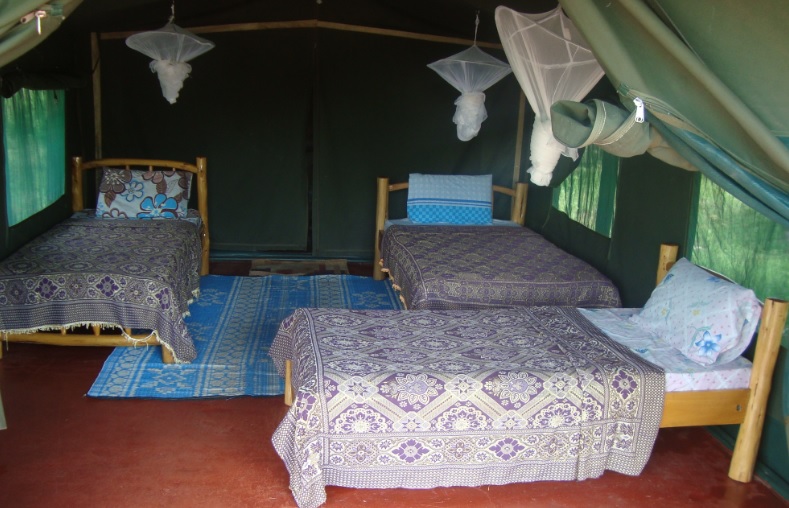 Maasai Tent – Luxury Glamping Tent for 4–5 People – Cabanon