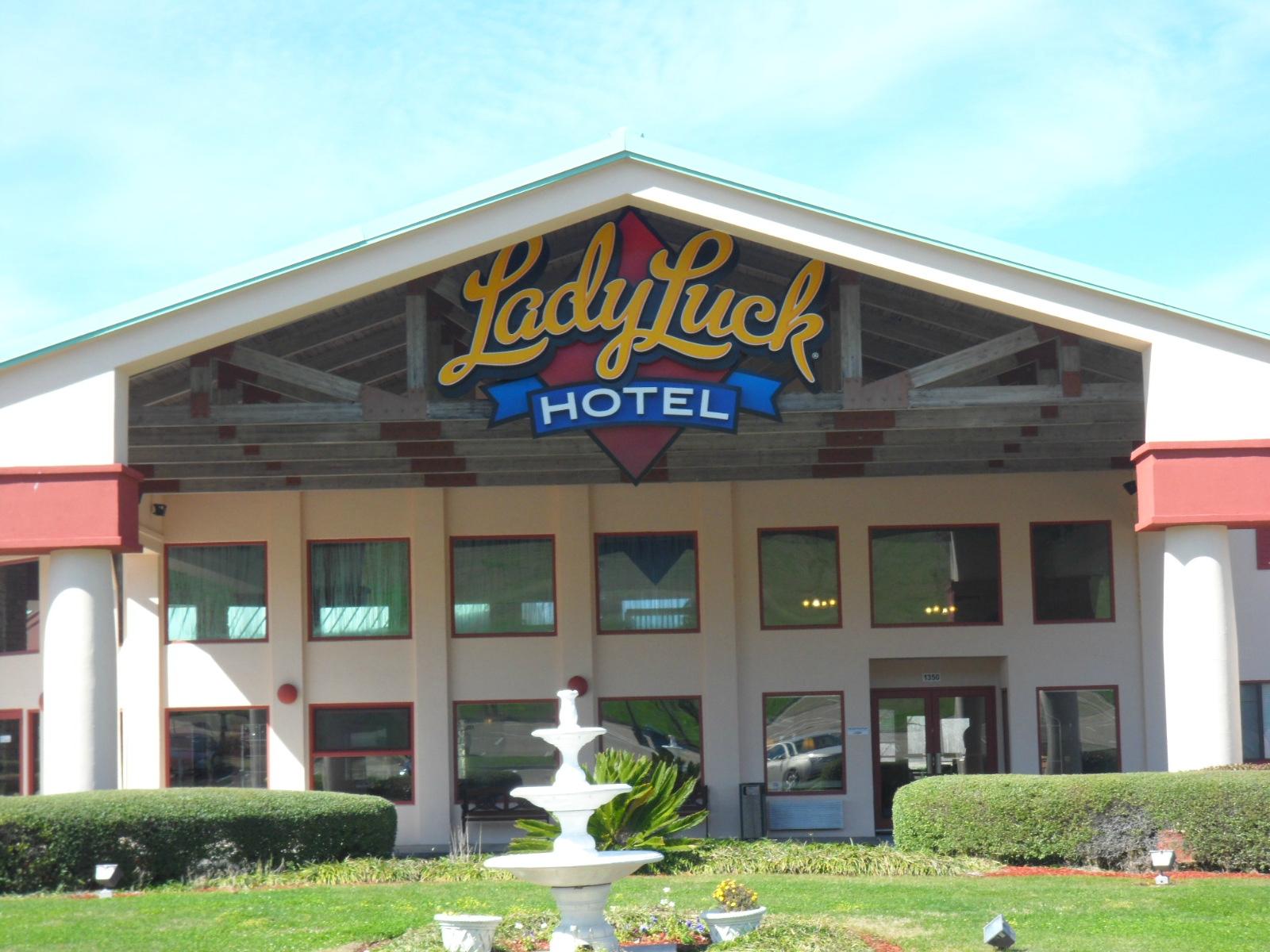 lady luck casino buffet vicksburg ms