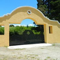 Unode las fincas caminoa las Jarillas