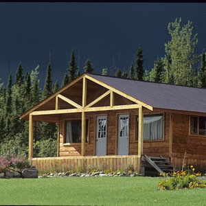 Inconnu Lodge Cabin