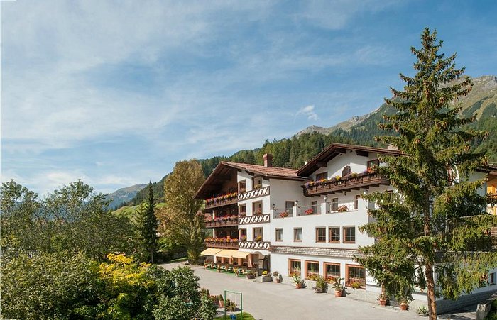 HOTEL ALPINA ARLBERG - Updated 2024 Prices & Reviews (Austria/Pettneu am  Arlberg)