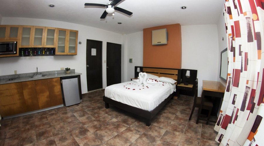 Suite - con cocineta / with kitchenette