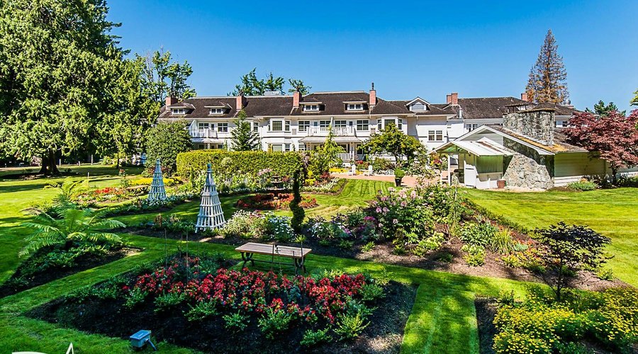 The Gardens at Crown Mansion