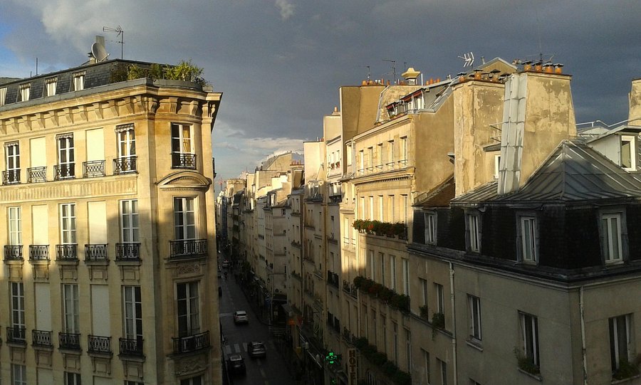 Hotel Le Petit Trianon (Paris) : tarifs 2020 mis à jour ...