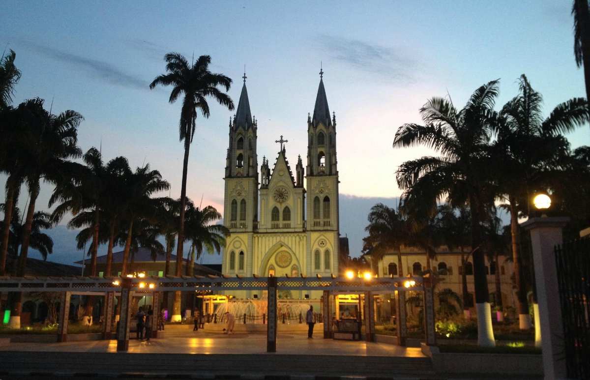 Catedral de Santa Isabel, Malabo