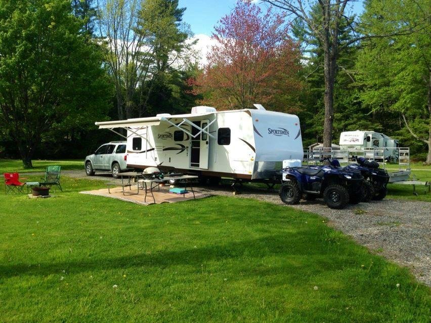 Escape to Maine's Hidden Gem: Walnut Grove Campground