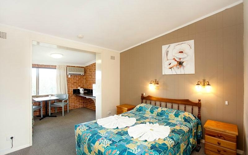 Queen Suite