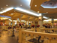 Review of Galleria Mall Food Court Now Open 33304 Restaurant 2