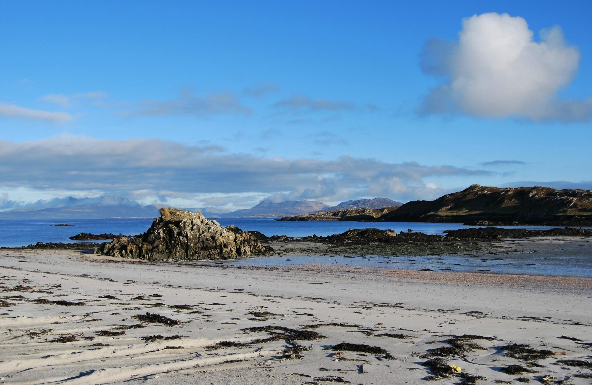 Dolphin Hotel and Restaurant Inishbofin by null