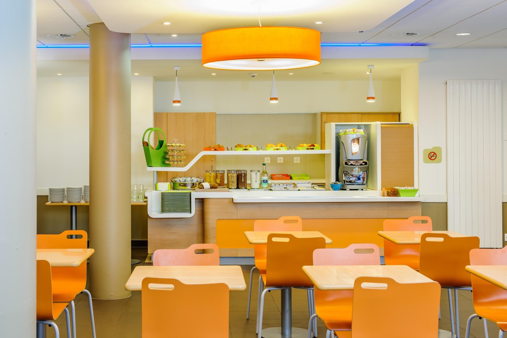 ibis budget Lugano Paradiso by null