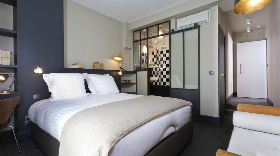 Deluxe room (5)