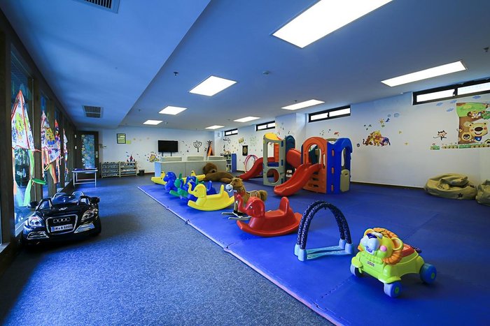 regalia hotel 3*  (нячанг)