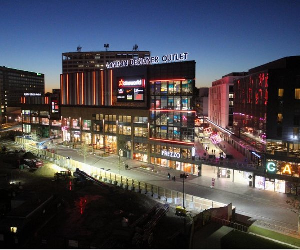 converse london designer outlet