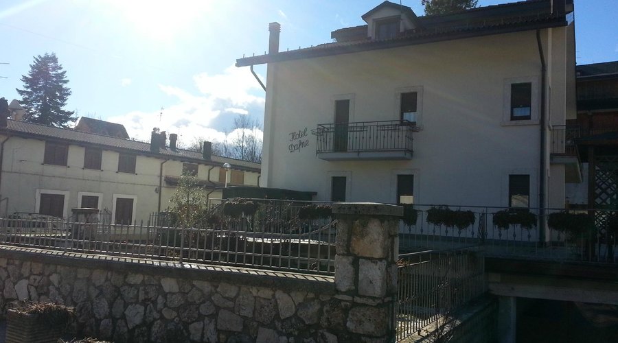Hotel, esterno