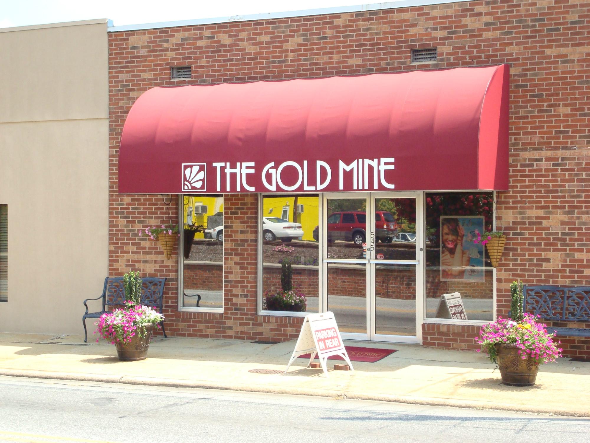 Goldmine 2025 jewelry store