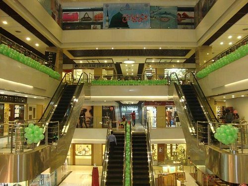 Four Square Shopping Mall, Karachi - Paktive