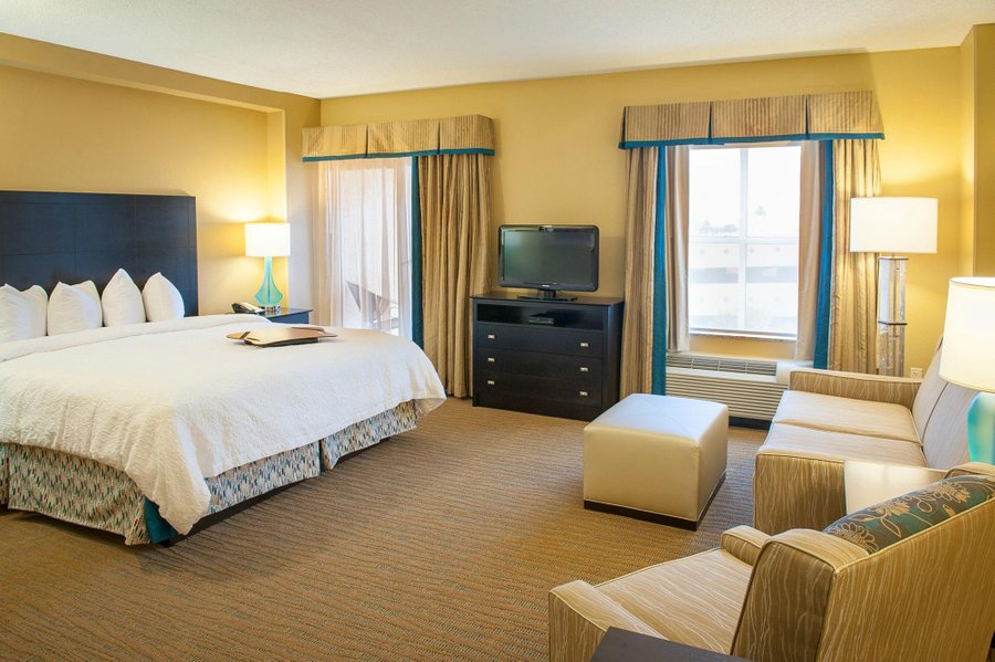 Hampton Inn And Suites St. Petersburg Downtown $139 ($̶1̶8̶9̶ 