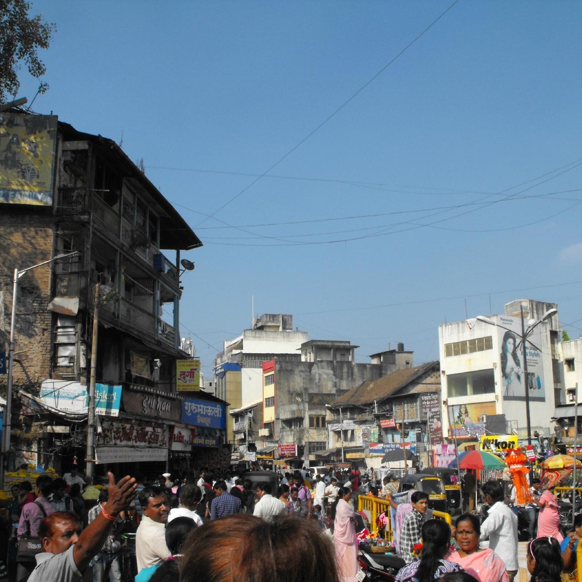 laxmi cycle borivali west