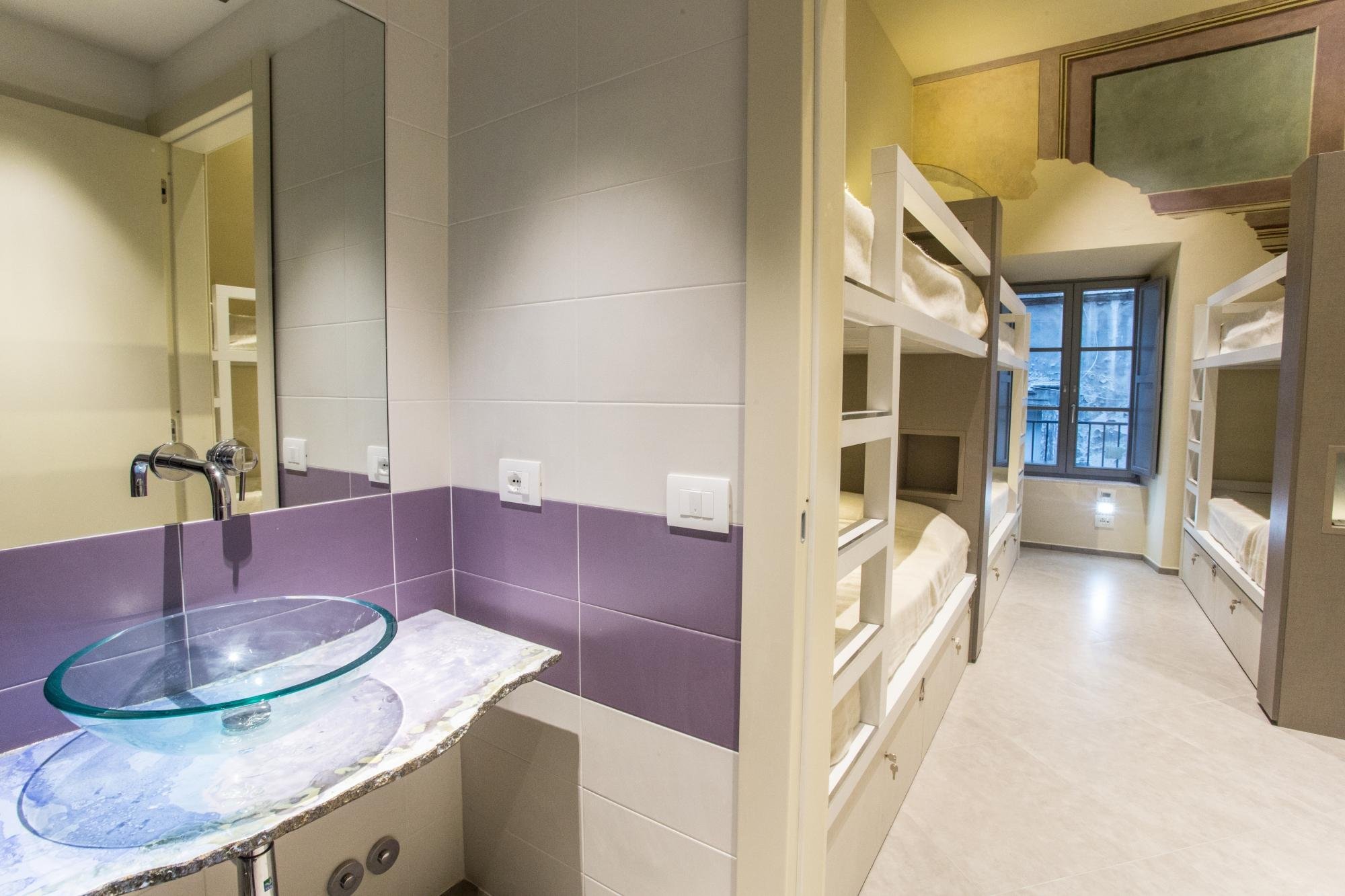 Little Italy Hostel by null
