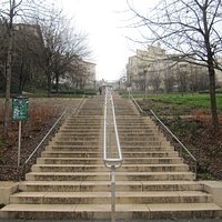 Tramo de esta empinada calle.