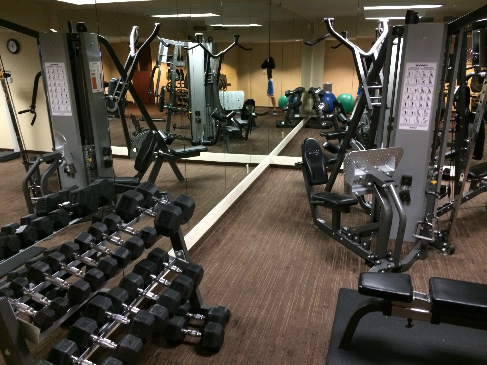 Courtyard by Marriott Los Angeles Sherman Oaks Gym Pictures