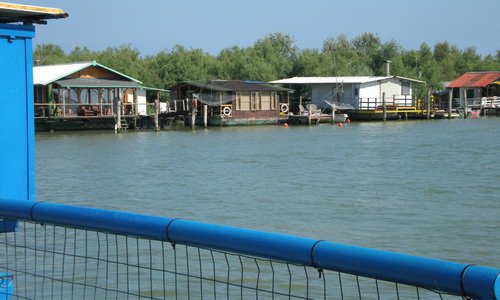 Casoni e acqua