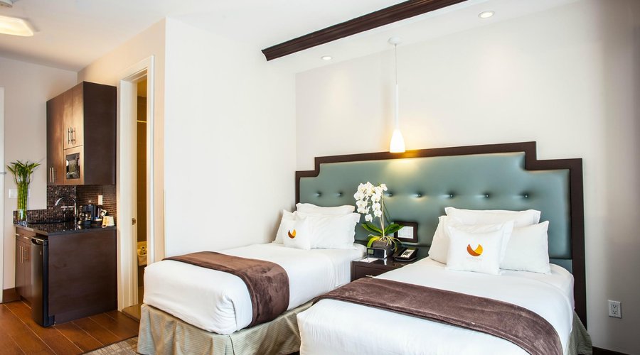 Plush Twin Room