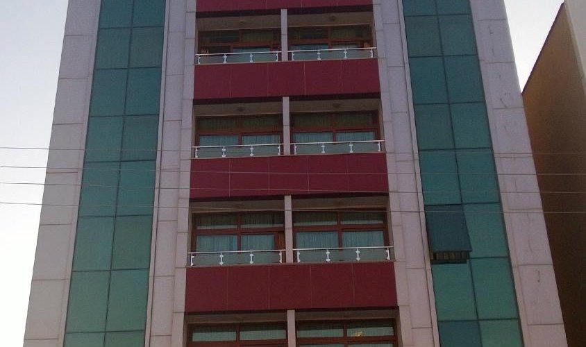 otel dış görünüm
