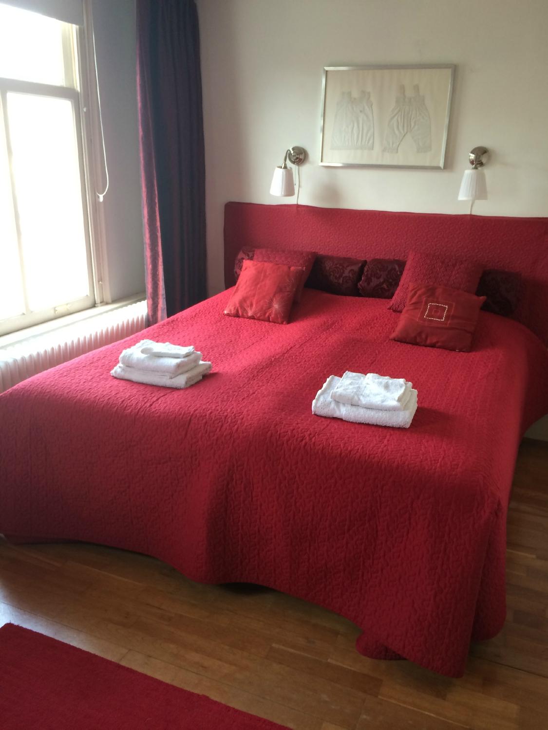 B & B ALEXANDER - B&B Reviews (Amsterdam, The Netherlands)