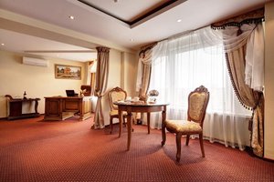 Zimmer und Suite