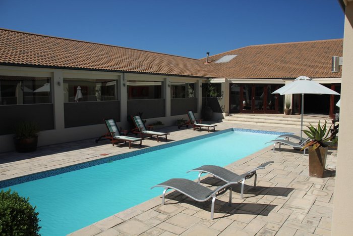 Kapensis Guesthouse Pool Pictures & Reviews - Tripadvisor