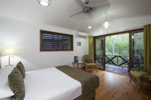 Room & Suite