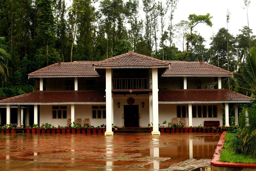 karnataka tourism guest house