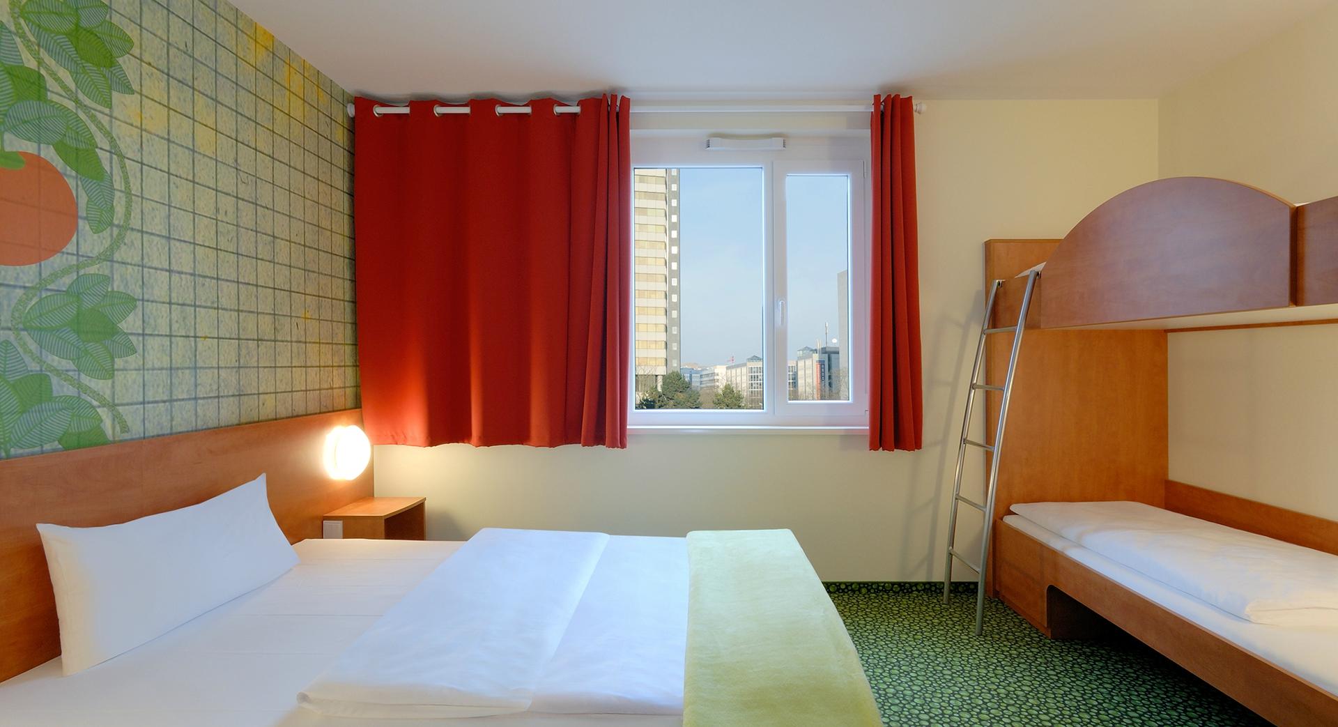 B&B HOTEL FRANKFURT-WEST - Updated 2024 Prices & Reviews (Germany)